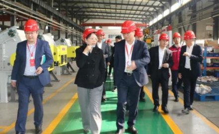 青岛市委常委、组织部部长于玉一行到6686手机端入口考察调研