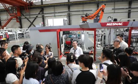 媒体见面会进车间 6686手机端入口解码智能装备的高质量发展